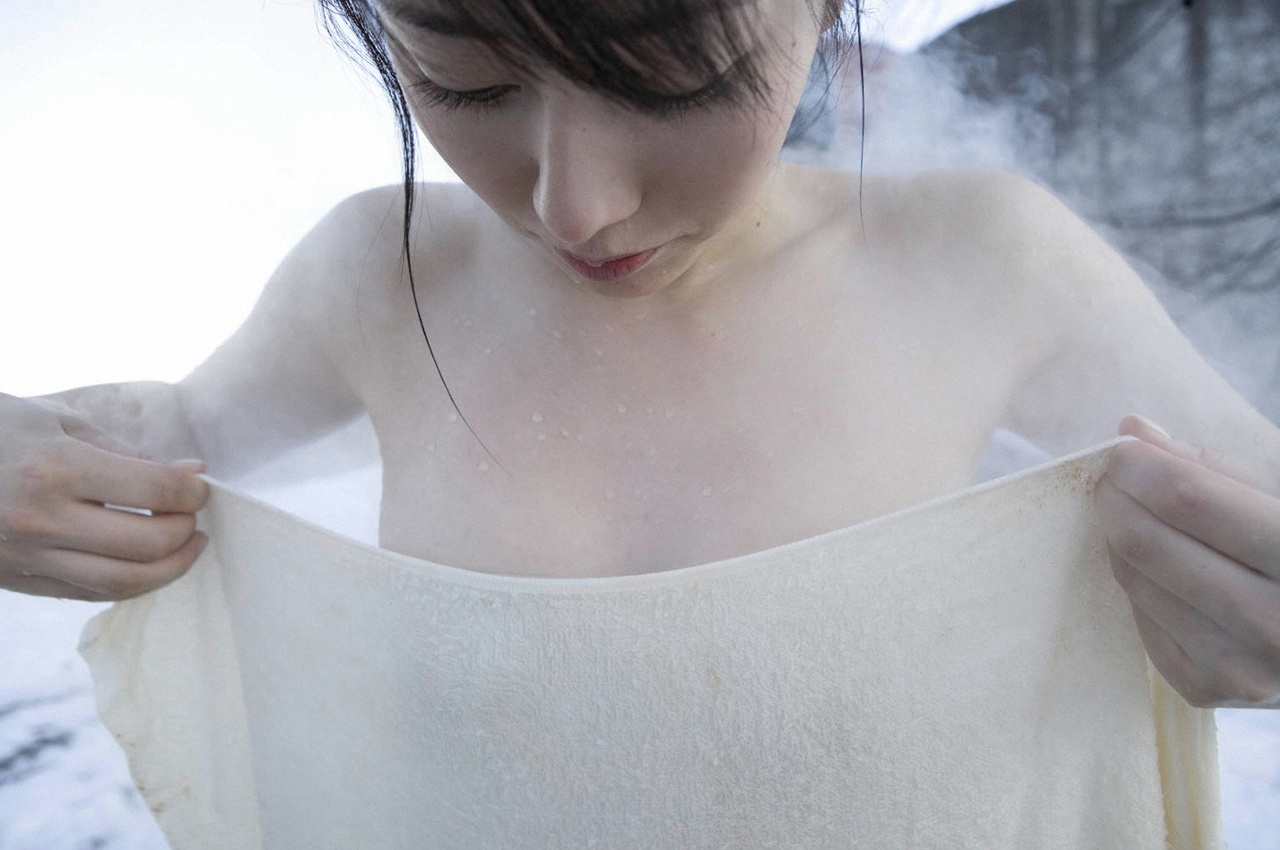 [VYJ] Momoko Tani - Silver Momo